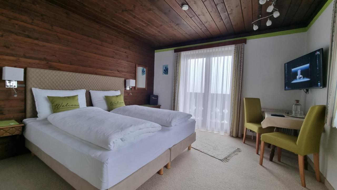 Pension Schoene Aussicht Kuchl Kültér fotó